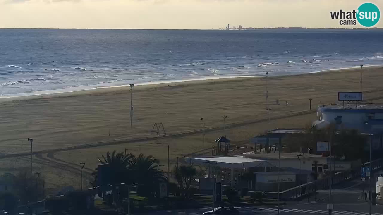 La spiaggia di Bibione webcam live e piazzale Zenit