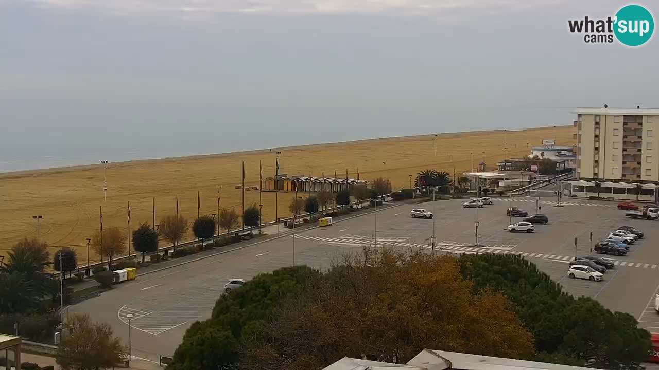 La spiaggia di Bibione webcam live e piazzale Zenit