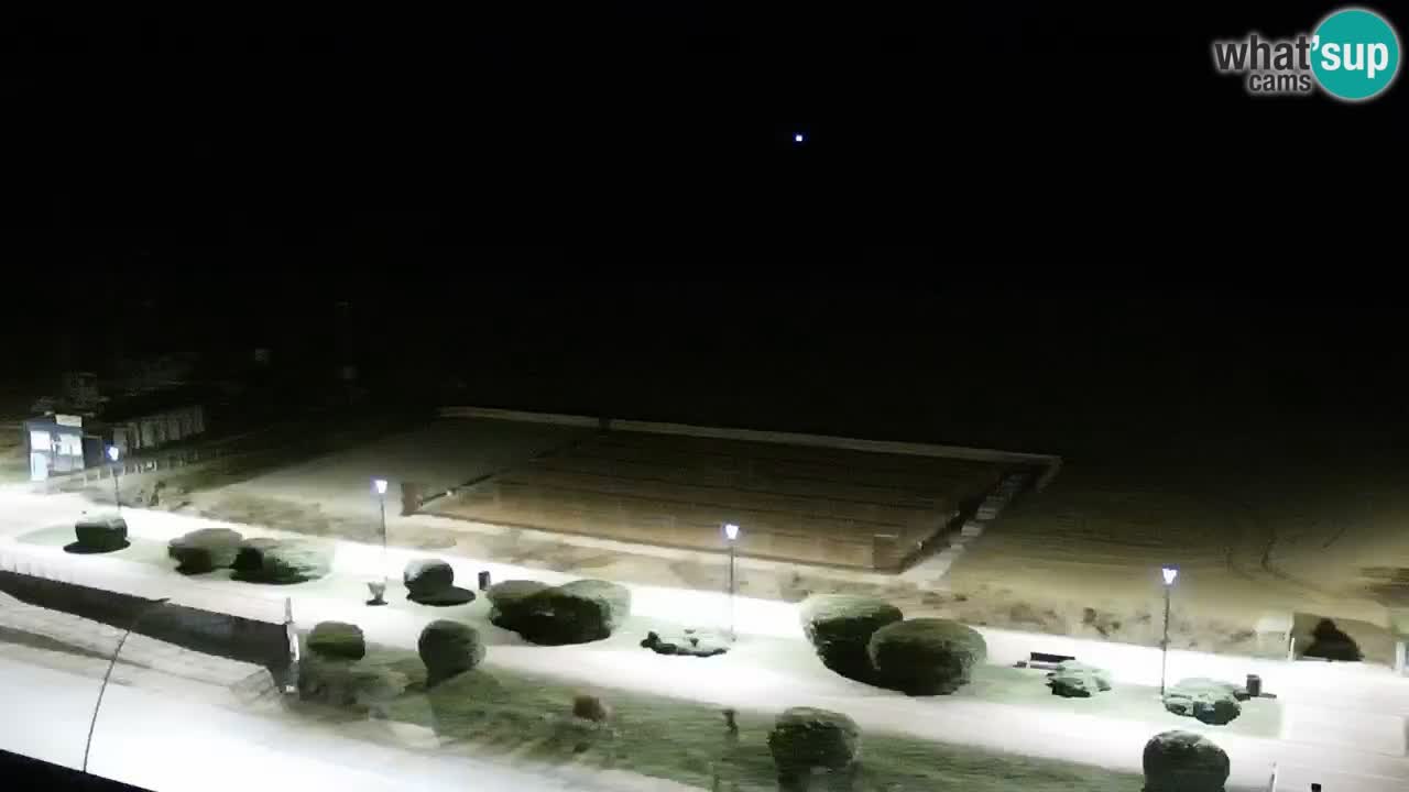 La spiaggia di Bibione webcam live e piazzale Zenit