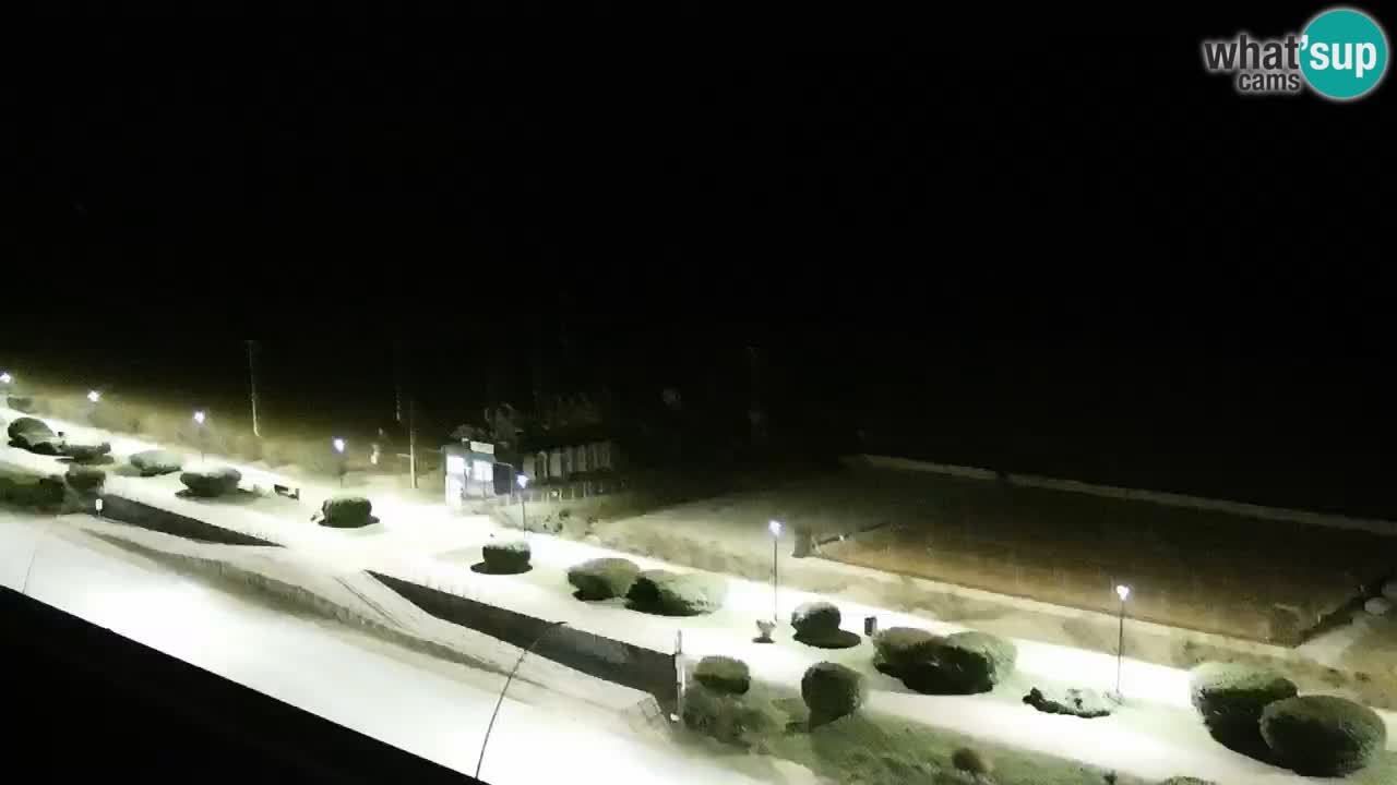 La spiaggia di Bibione webcam live e piazzale Zenit