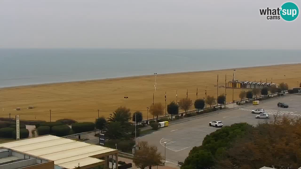 La spiaggia di Bibione webcam live e piazzale Zenit