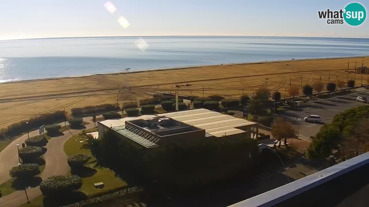 La spiaggia di Bibione webcam live e piazzale Zenit