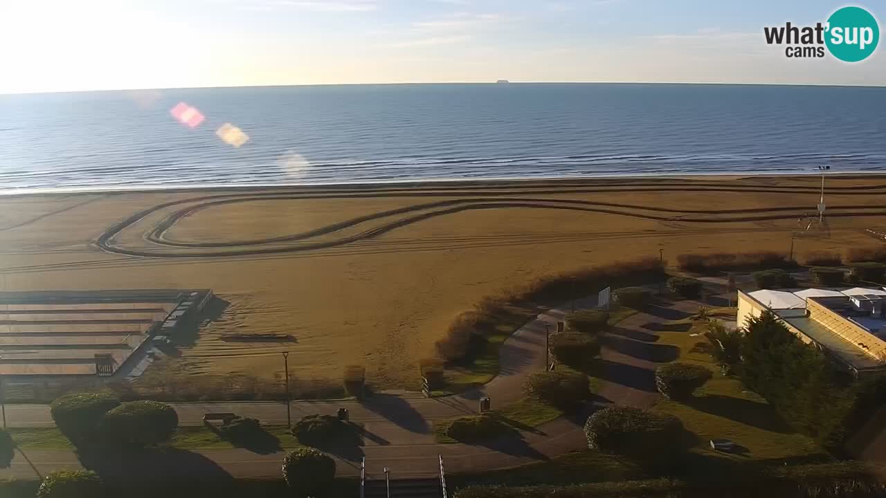 La spiaggia di Bibione webcam live e piazzale Zenit