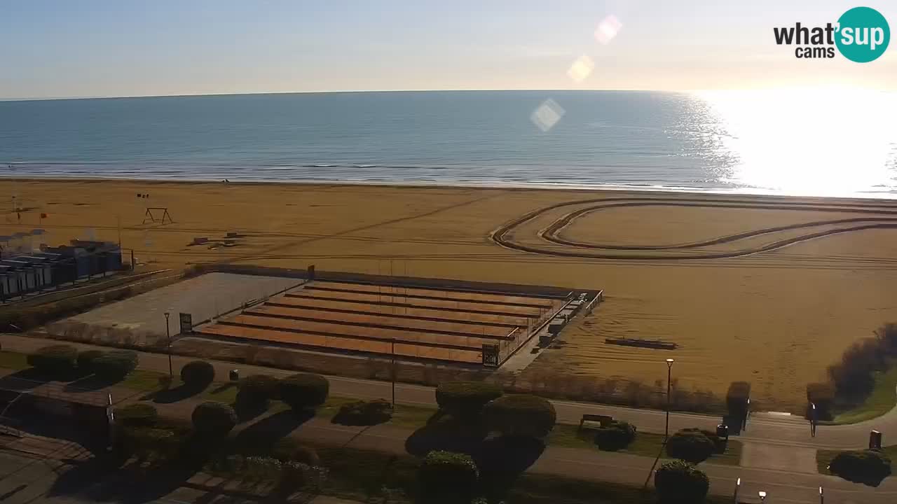 La spiaggia di Bibione webcam live e piazzale Zenit