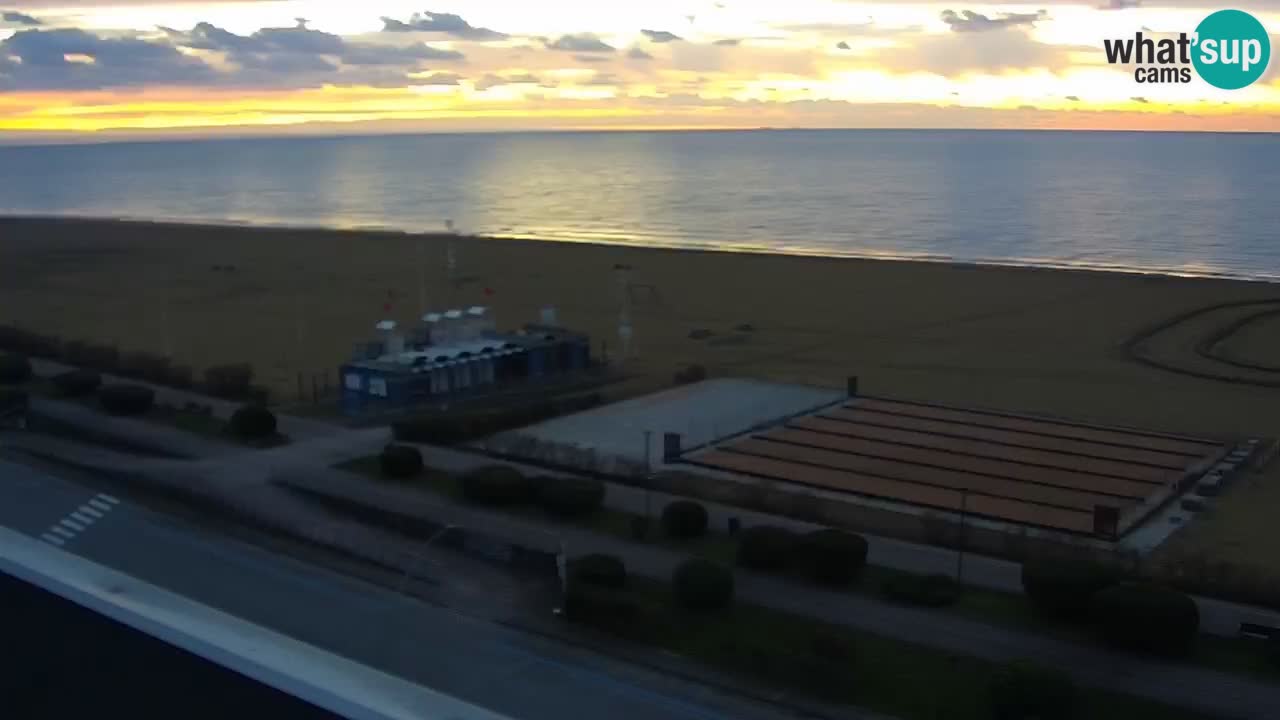 La spiaggia di Bibione webcam live e piazzale Zenit