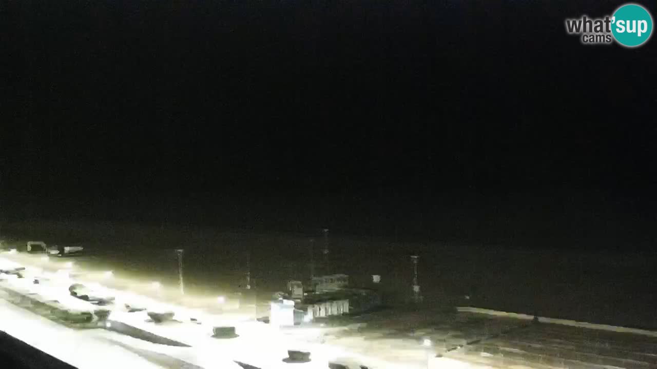 La spiaggia di Bibione webcam live e piazzale Zenit