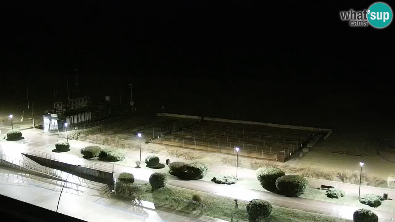 La spiaggia di Bibione webcam live e piazzale Zenit