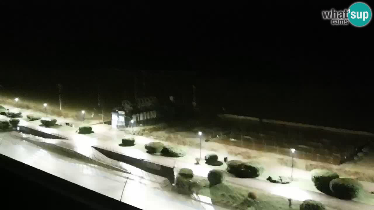 La spiaggia di Bibione webcam live e piazzale Zenit