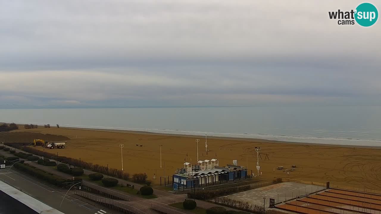 La spiaggia di Bibione webcam live e piazzale Zenit