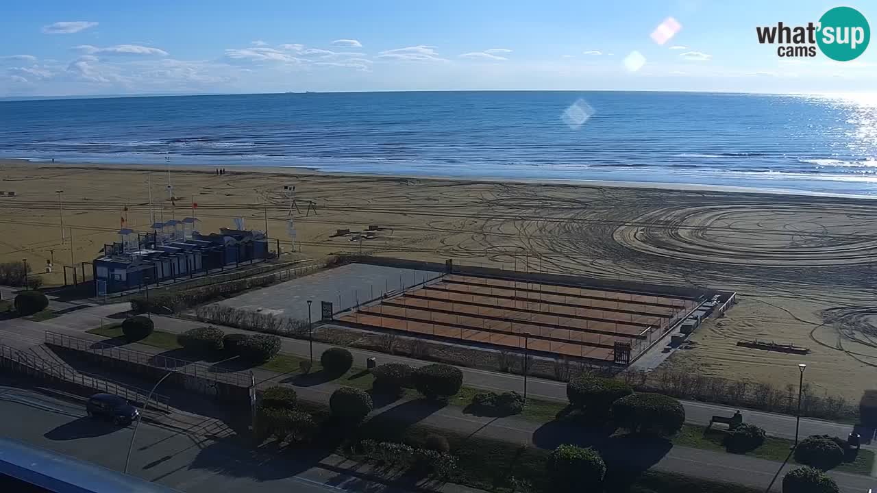 La spiaggia di Bibione webcam live e piazzale Zenit