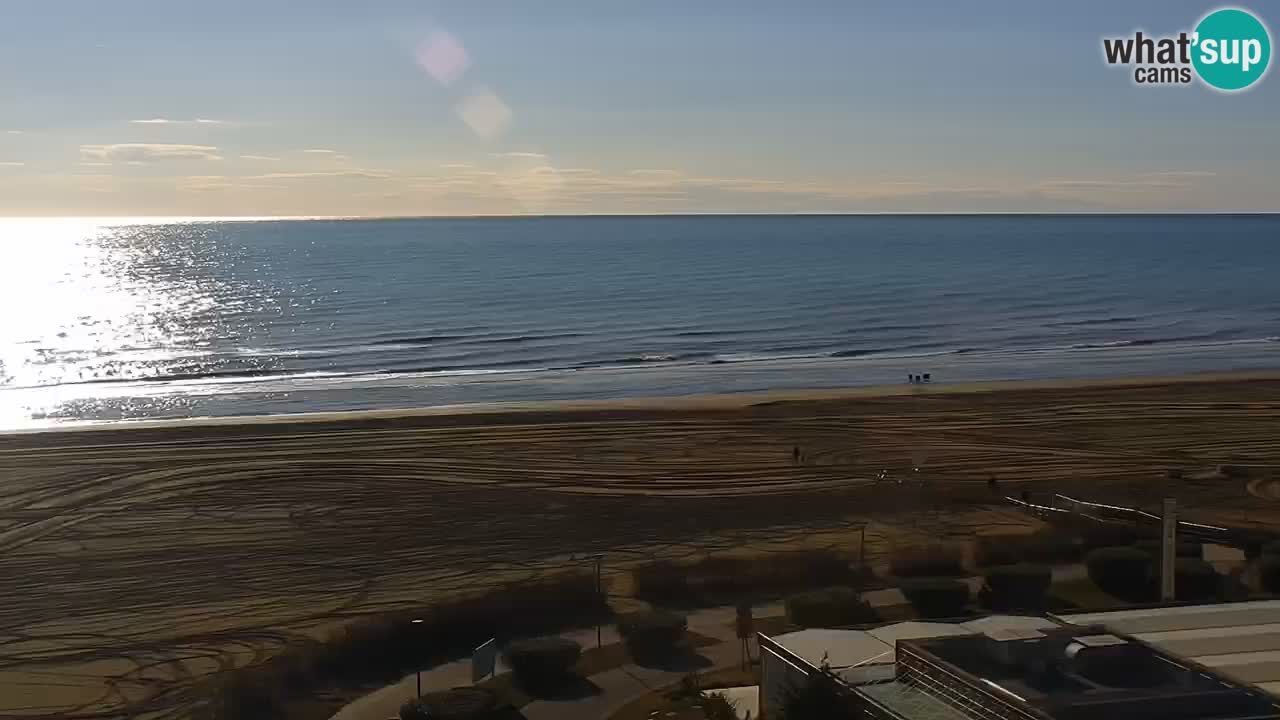 La spiaggia di Bibione webcam live e piazzale Zenit