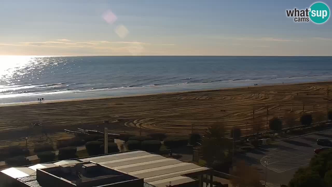 La spiaggia di Bibione webcam live e piazzale Zenit