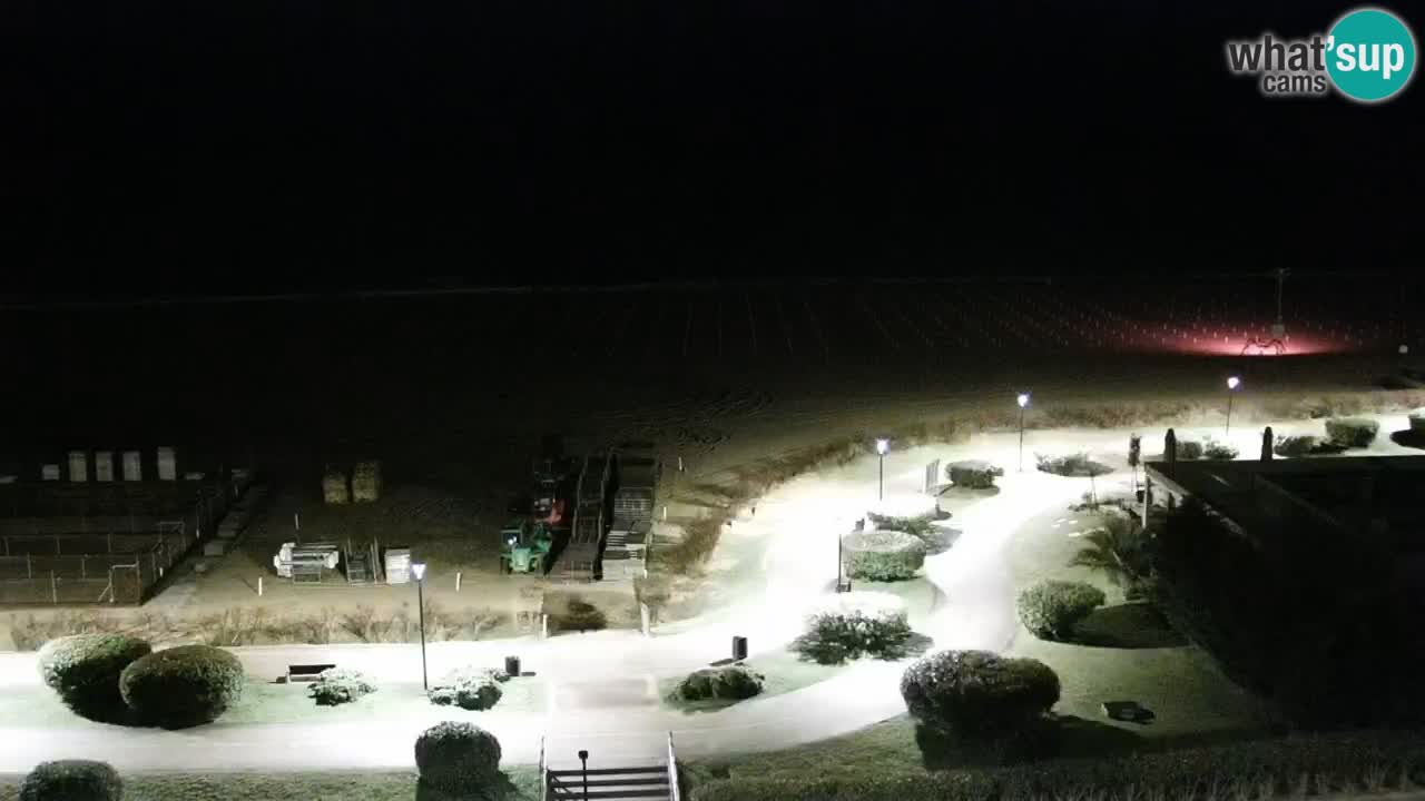 La spiaggia di Bibione webcam live e piazzale Zenit