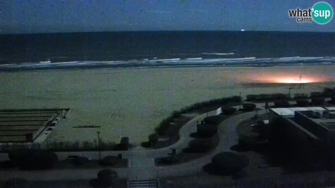 La spiaggia di Bibione webcam live e piazzale Zenit