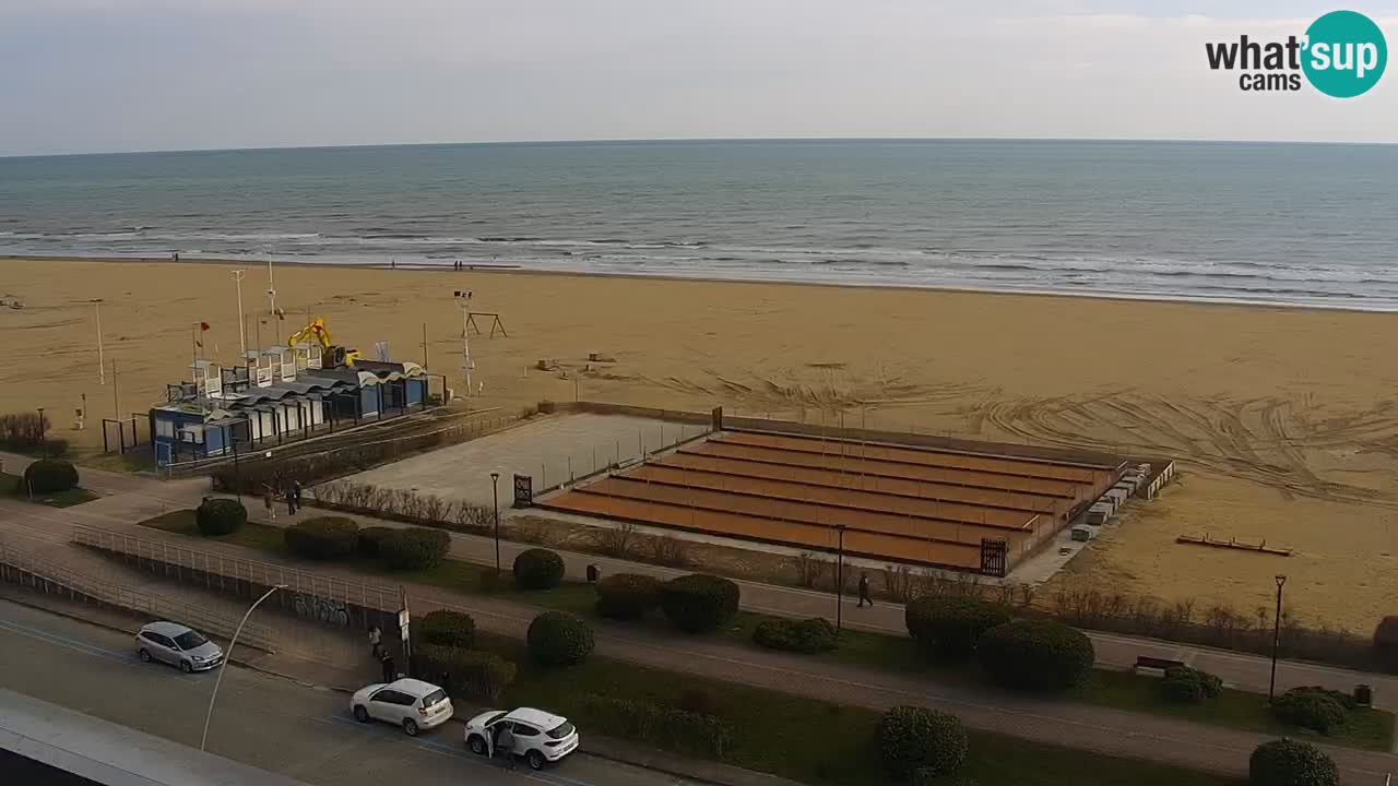 La spiaggia di Bibione webcam live e piazzale Zenit