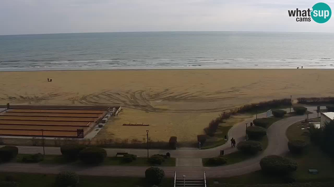 La spiaggia di Bibione webcam live e piazzale Zenit