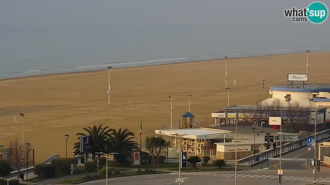 La spiaggia di Bibione webcam live e piazzale Zenit