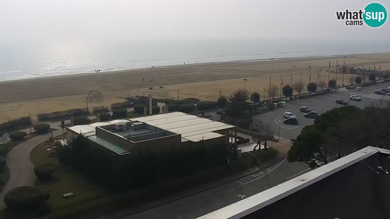 La spiaggia di Bibione webcam live e piazzale Zenit