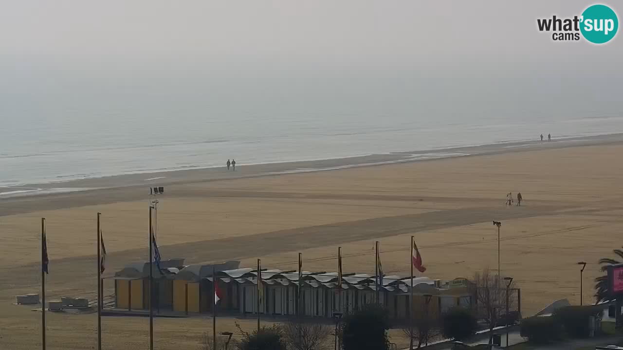 La spiaggia di Bibione webcam live e piazzale Zenit