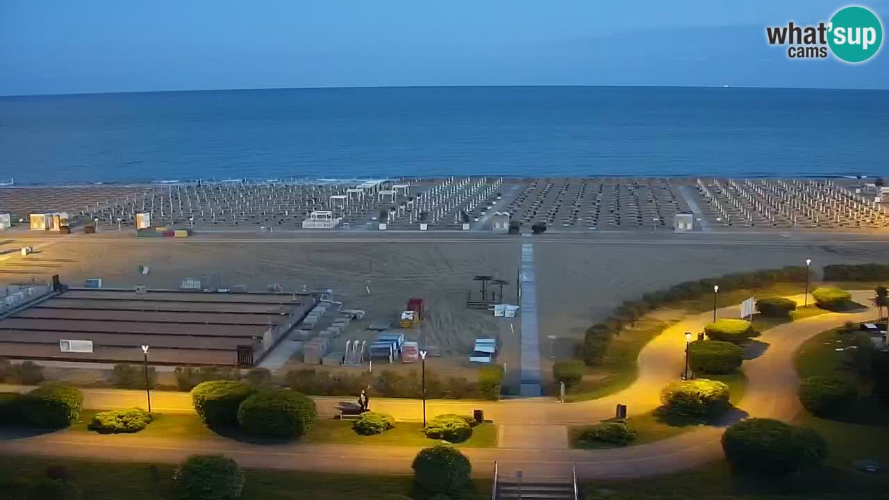 La spiaggia di Bibione webcam live e piazzale Zenit