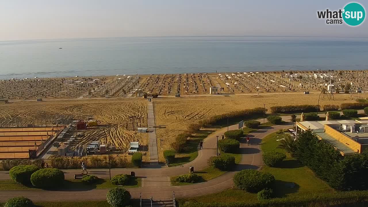 La spiaggia di Bibione webcam live e piazzale Zenit
