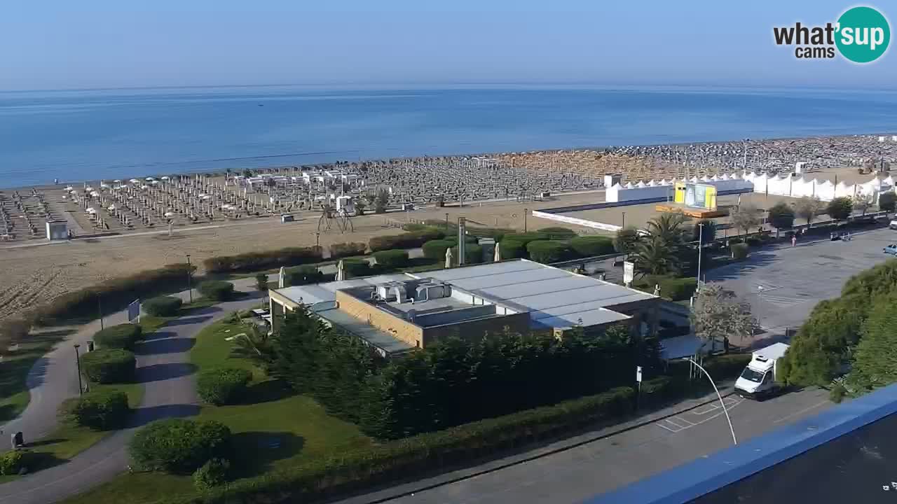 La spiaggia di Bibione webcam live e piazzale Zenit