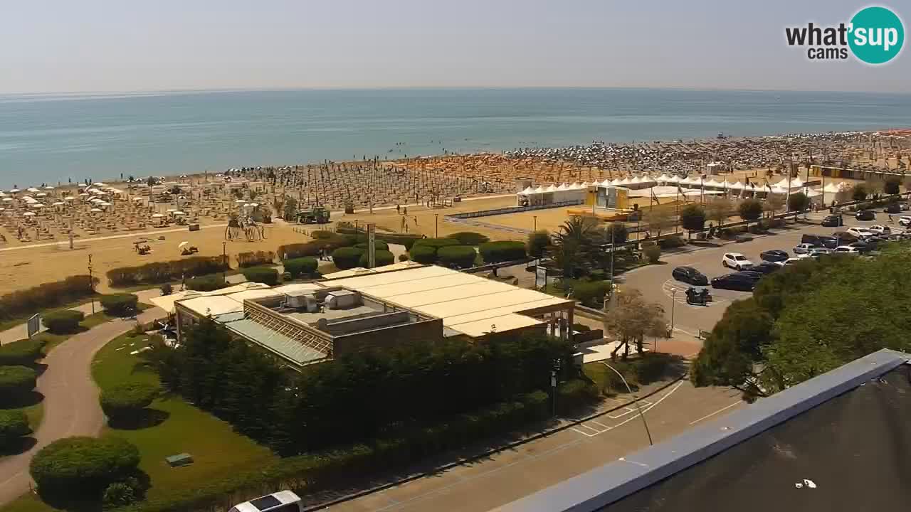 La spiaggia di Bibione webcam live e piazzale Zenit