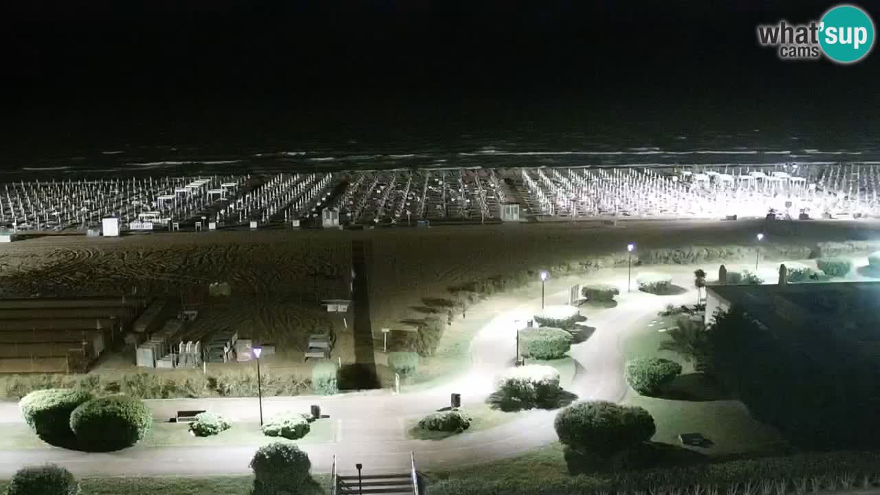 La spiaggia di Bibione webcam live e piazzale Zenit