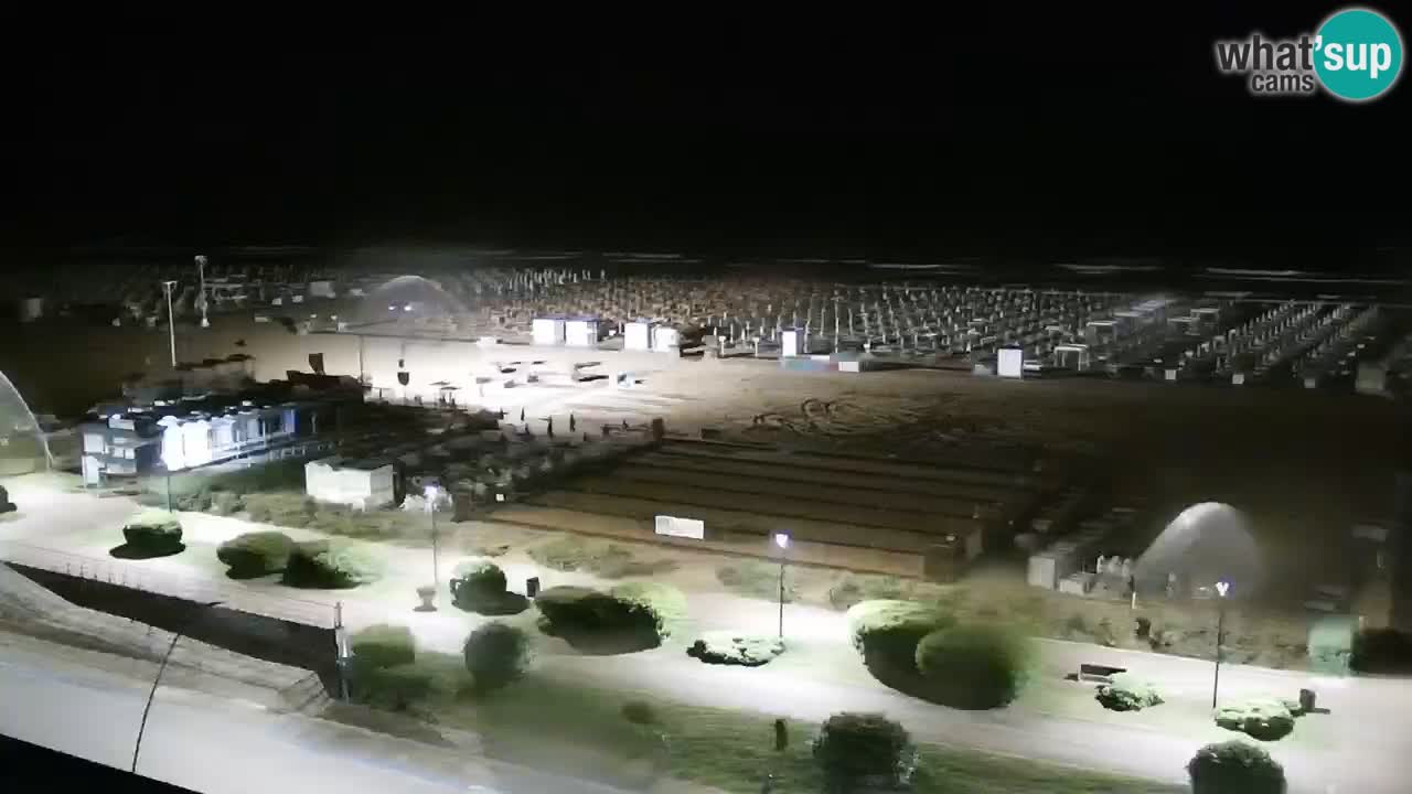 La spiaggia di Bibione webcam live e piazzale Zenit