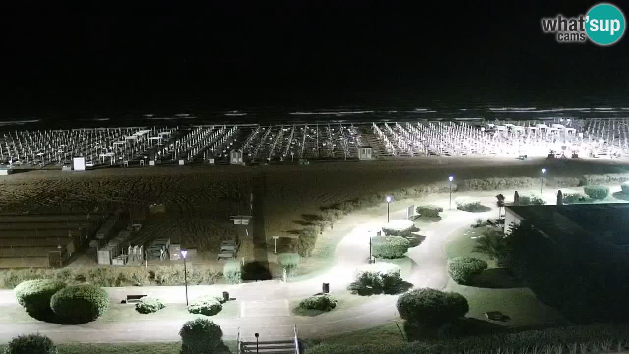 La spiaggia di Bibione webcam live e piazzale Zenit