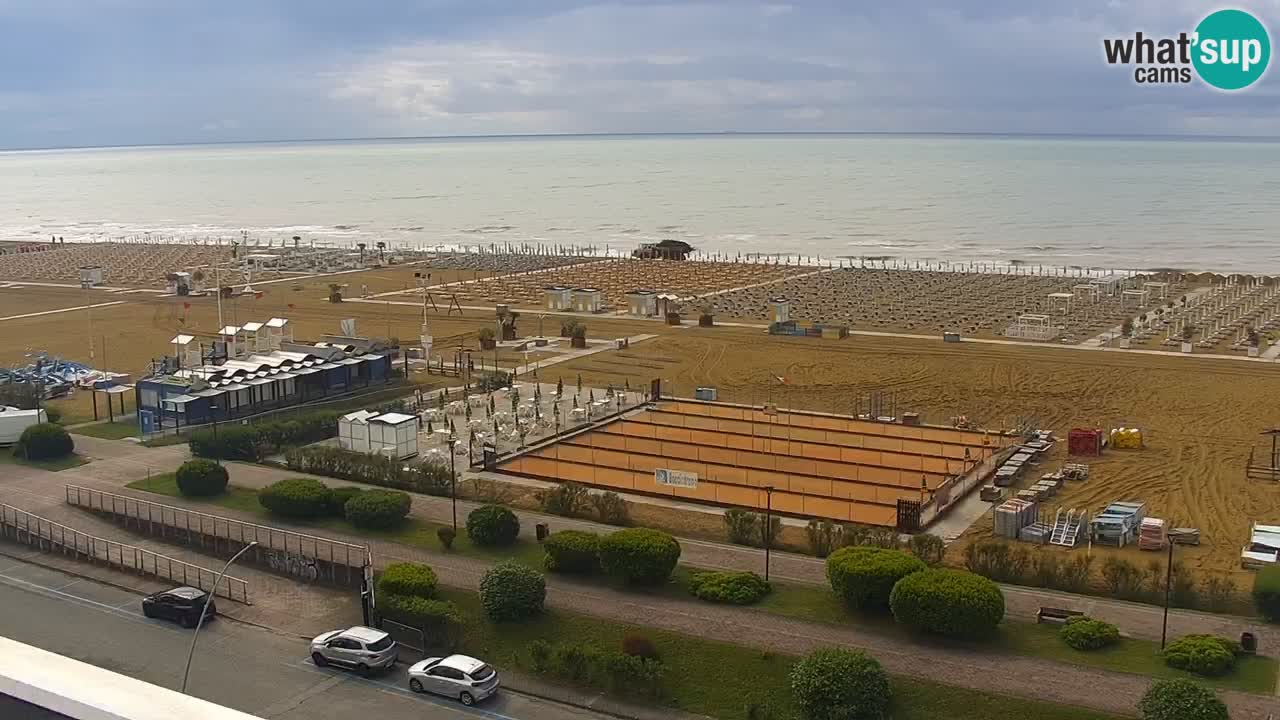 La spiaggia di Bibione webcam live e piazzale Zenit