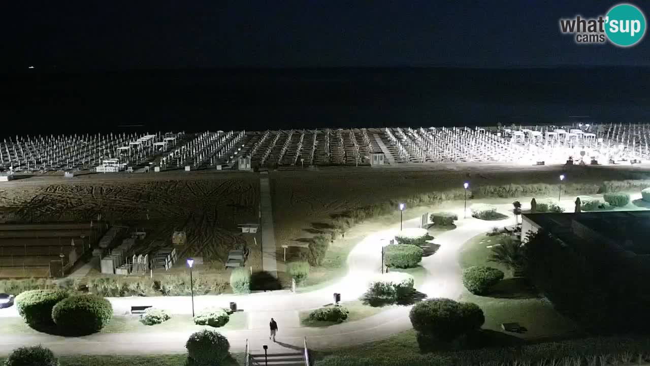 La spiaggia di Bibione webcam live e piazzale Zenit