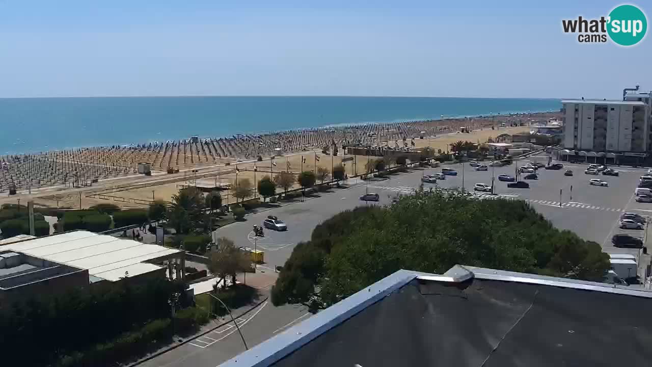 La spiaggia di Bibione webcam live e piazzale Zenit
