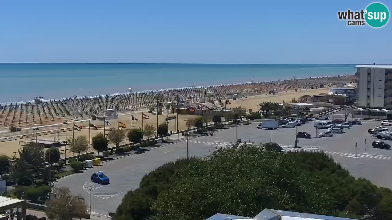 La spiaggia di Bibione webcam live e piazzale Zenit