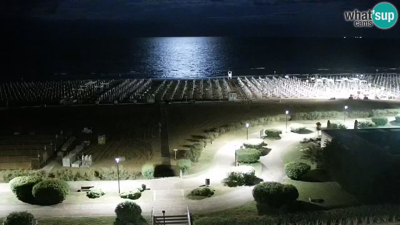 La spiaggia di Bibione webcam live e piazzale Zenit