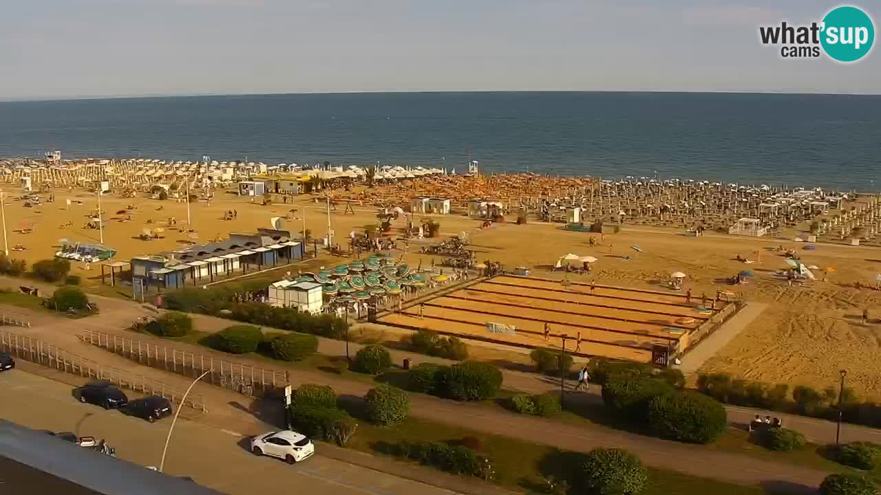 La spiaggia di Bibione webcam live e piazzale Zenit