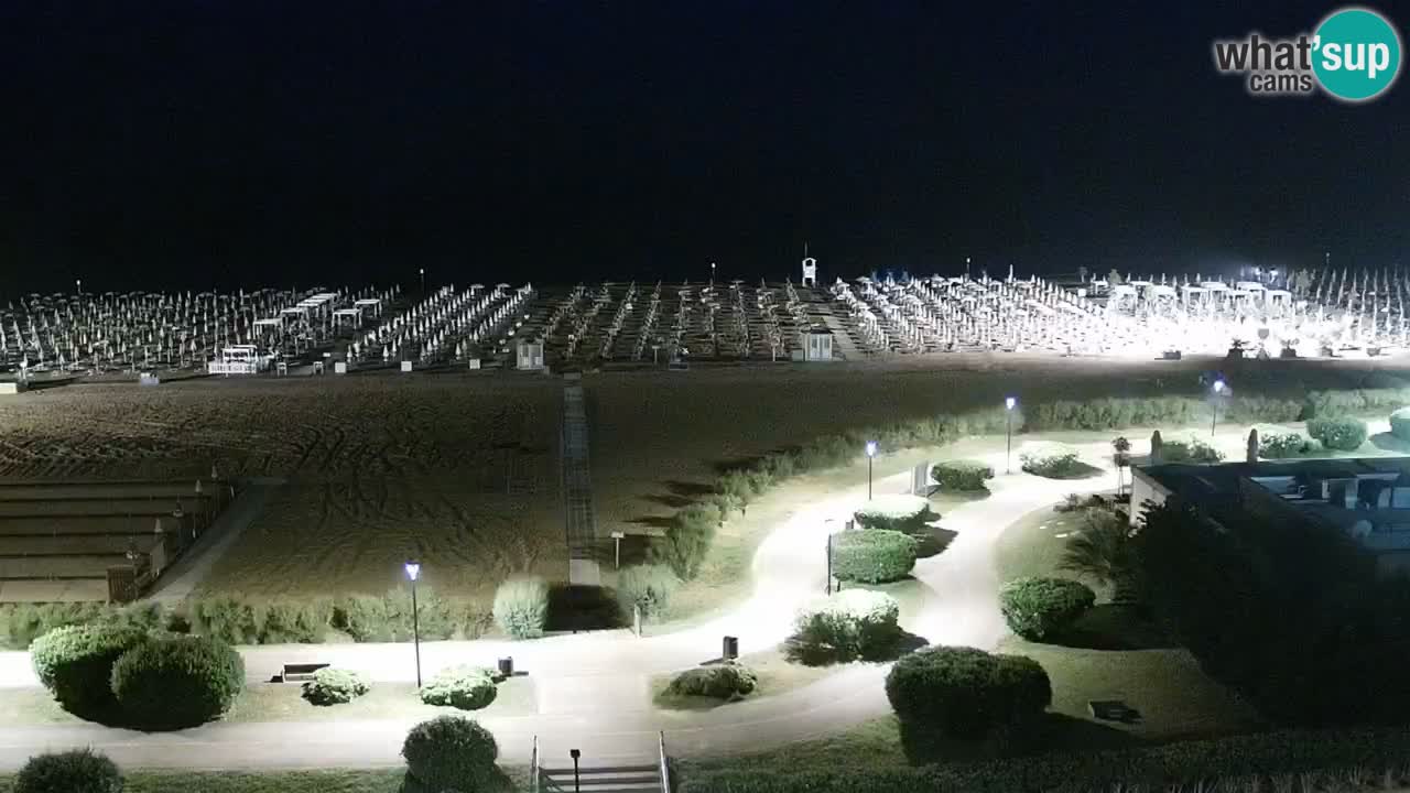 La spiaggia di Bibione webcam live e piazzale Zenit