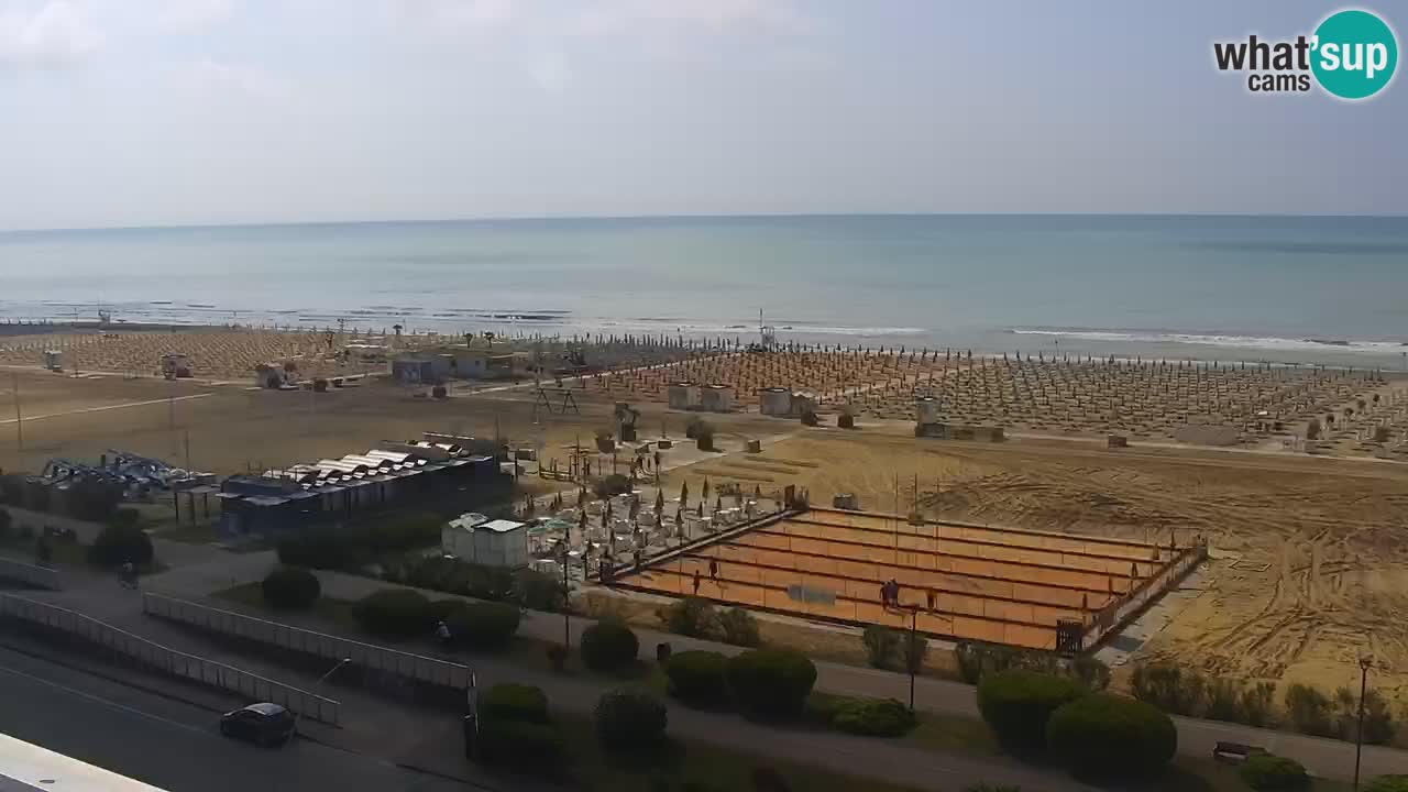 La spiaggia di Bibione webcam live e piazzale Zenit