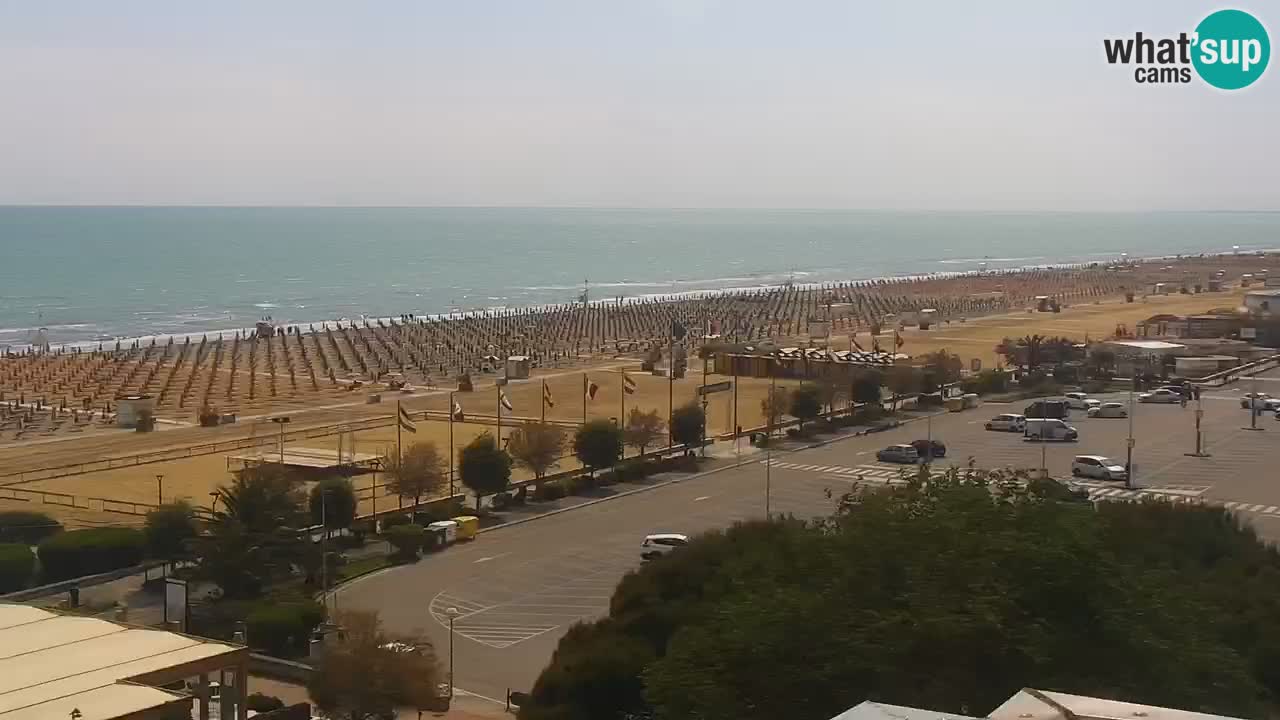 La spiaggia di Bibione webcam live e piazzale Zenit