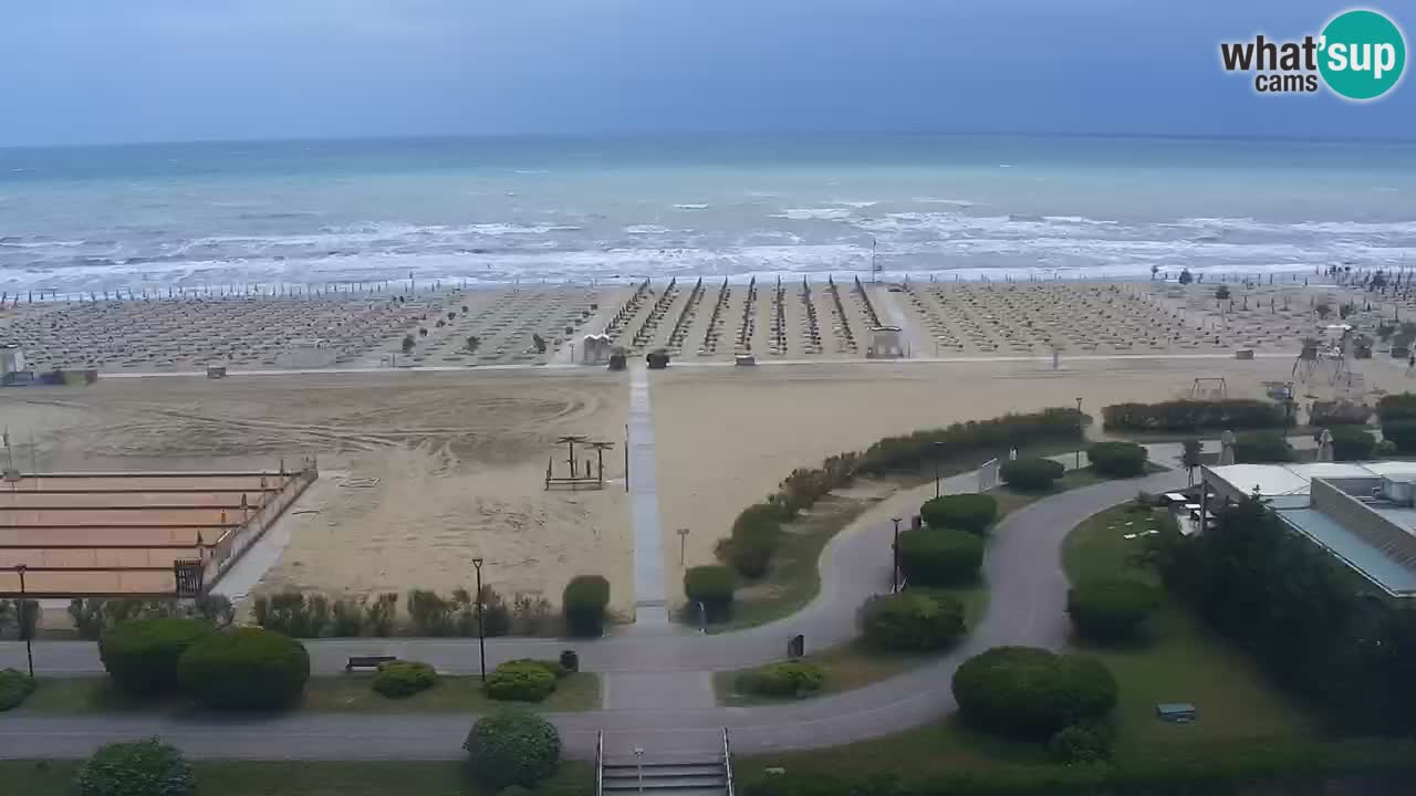 La spiaggia di Bibione webcam live e piazzale Zenit