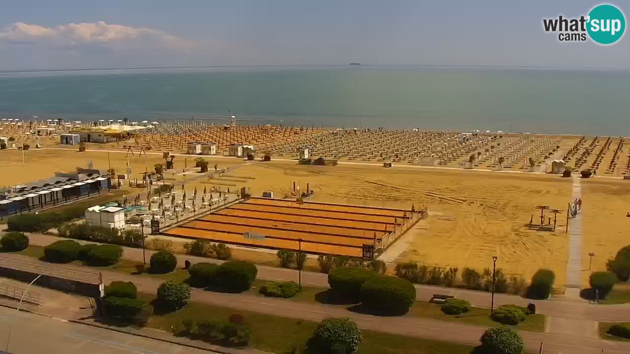 La spiaggia di Bibione webcam live e piazzale Zenit