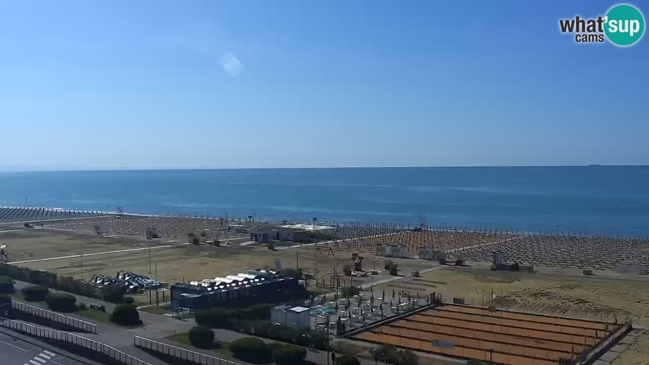 La spiaggia di Bibione webcam live e piazzale Zenit