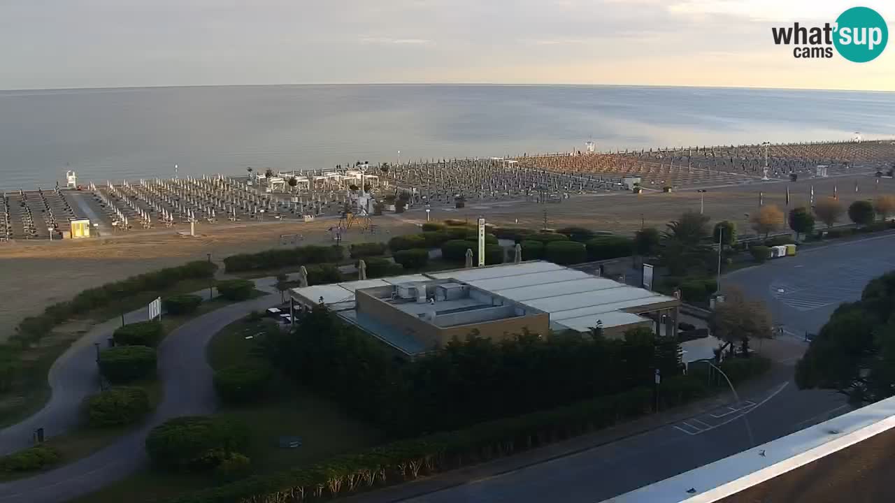 La spiaggia di Bibione webcam live e piazzale Zenit