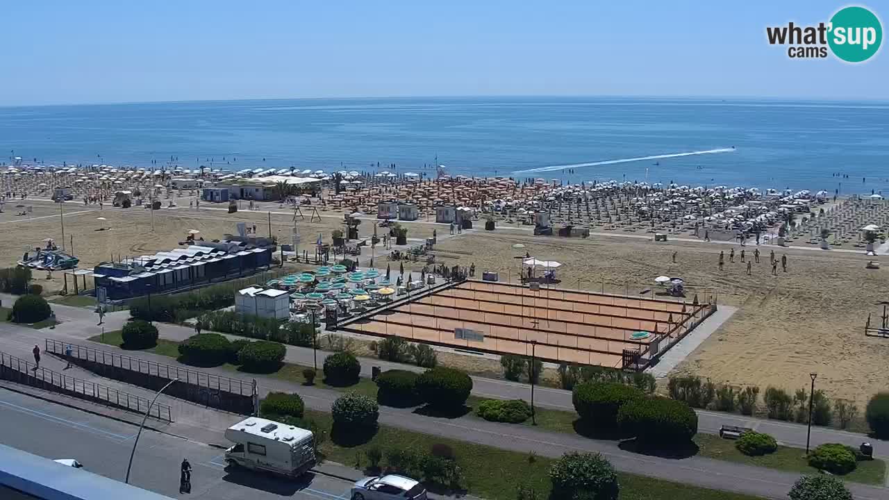 La spiaggia di Bibione webcam live e piazzale Zenit