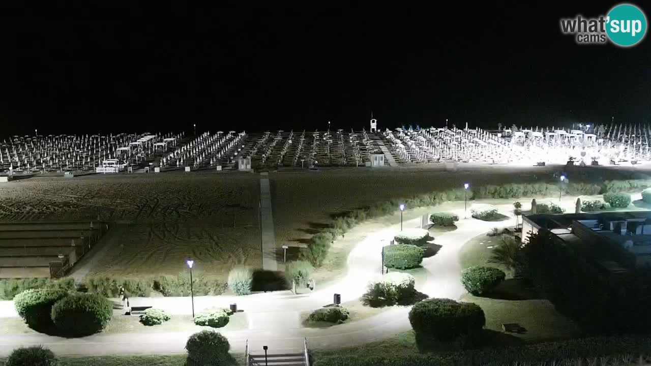 La spiaggia di Bibione webcam live e piazzale Zenit