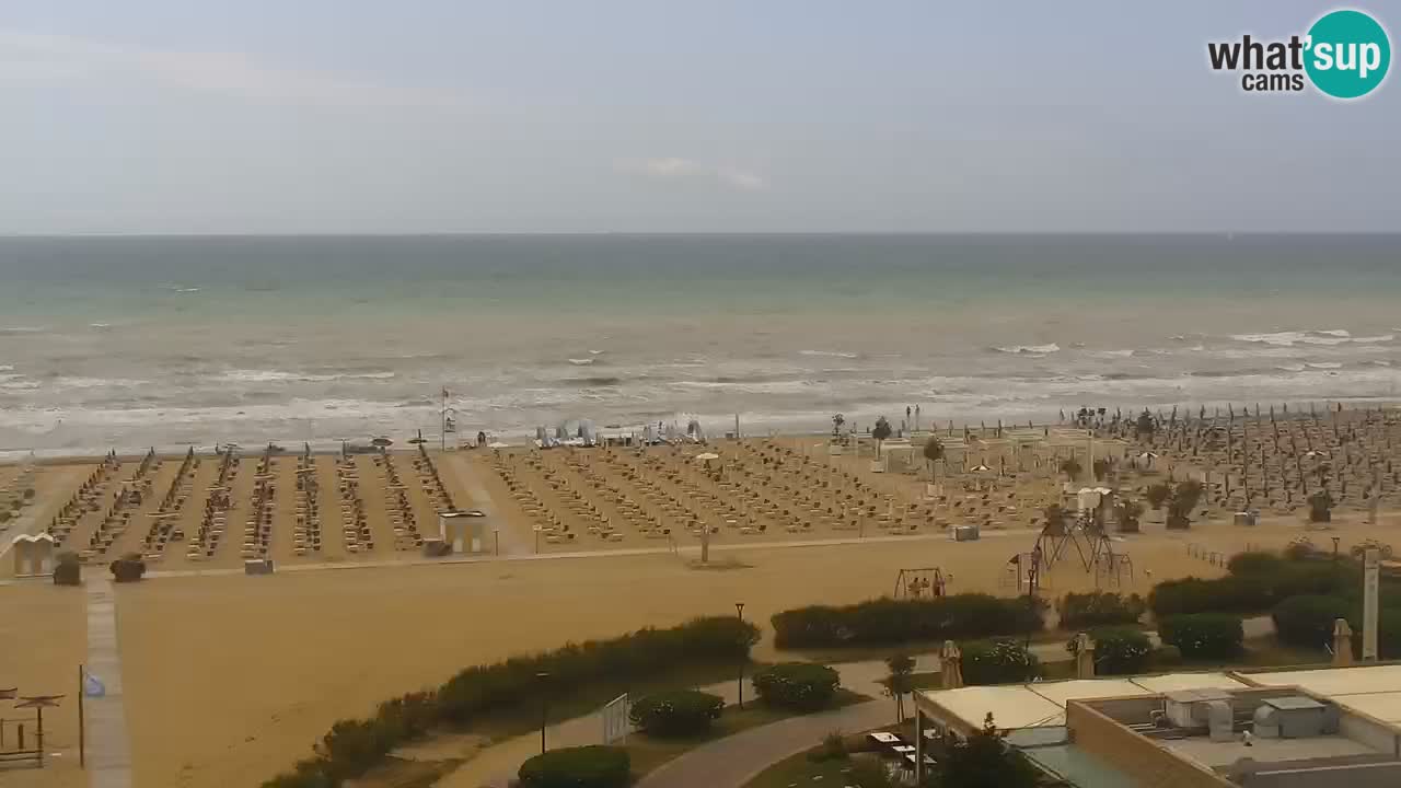 La spiaggia di Bibione webcam live e piazzale Zenit