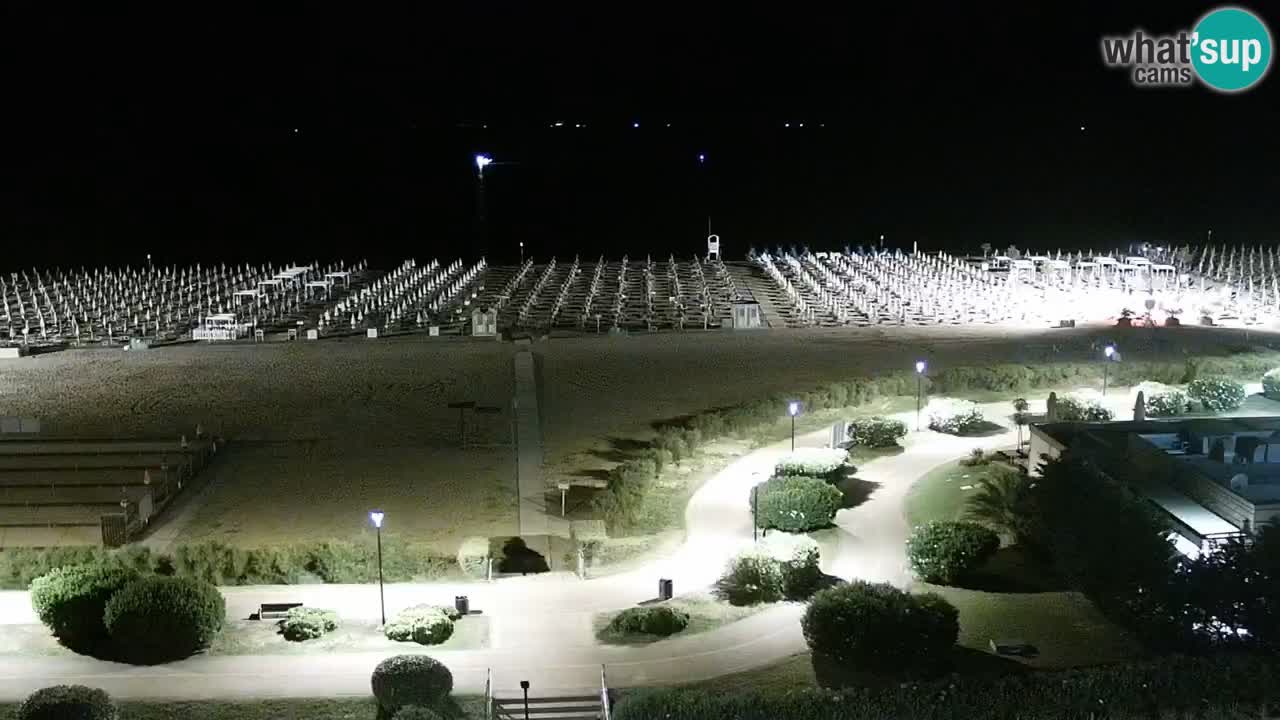 La spiaggia di Bibione webcam live e piazzale Zenit