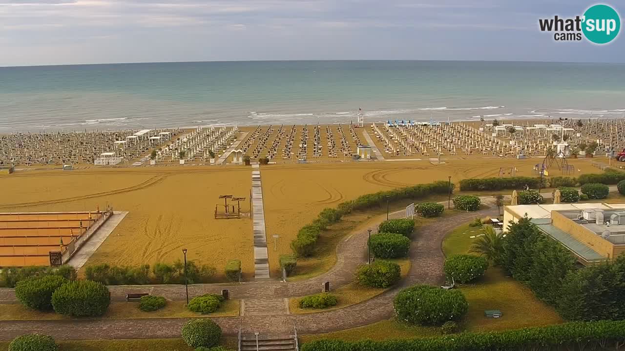 La spiaggia di Bibione webcam live e piazzale Zenit
