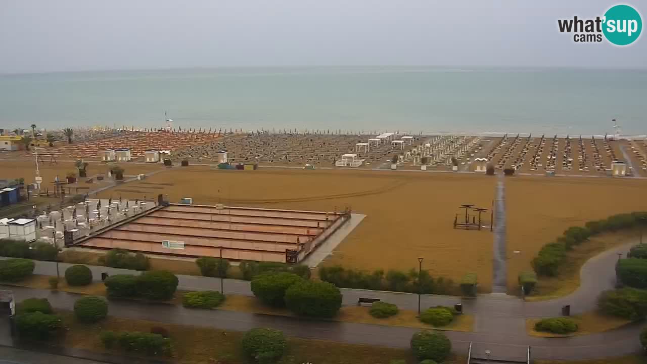 La spiaggia di Bibione webcam live e piazzale Zenit