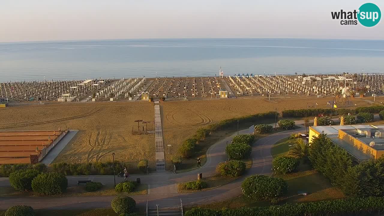 La spiaggia di Bibione webcam live e piazzale Zenit